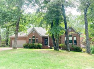703 Live Oak Dr, Searcy, AR 72143