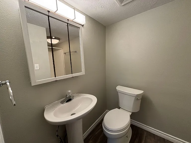 5501 Menard Ave — Photo 10