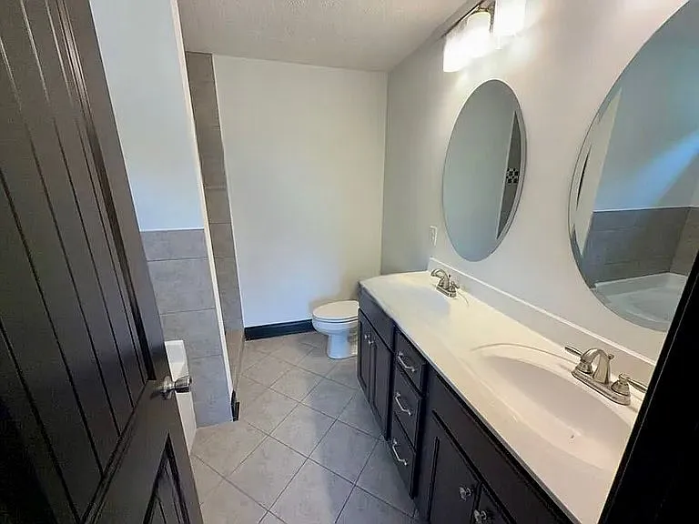 297 Fieldstone Ln #9B — Photo 11