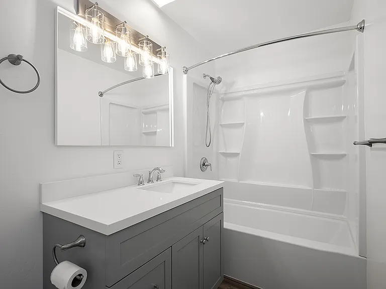 6378 Streamview Dr — Photo 10