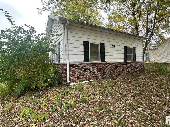 113 N Adams St, Clayton, IL 62324