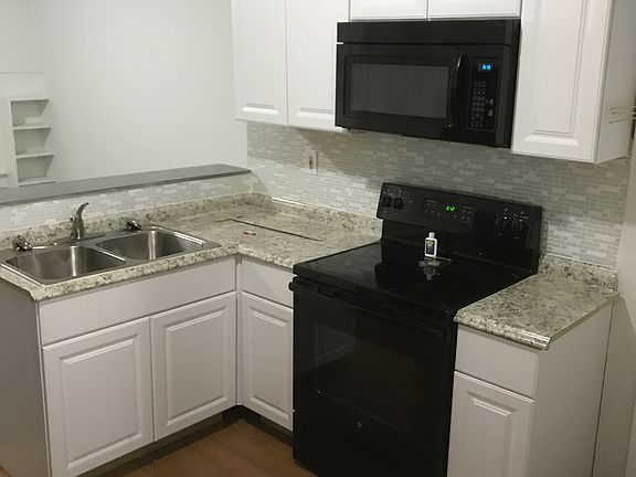 3rd image of 4235 21st St N