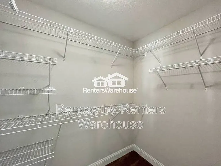 105 Bedford Pl — Photo 15