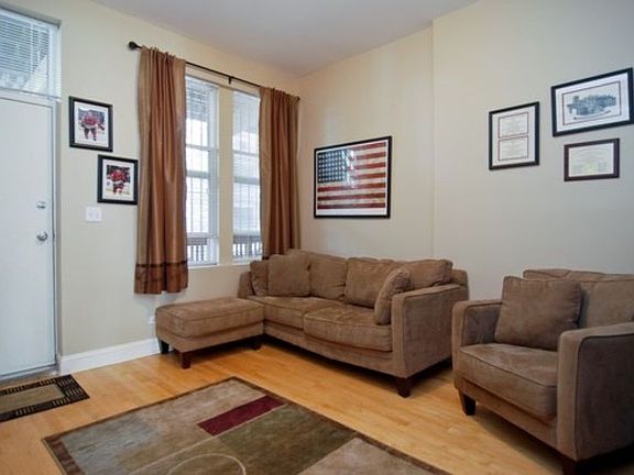 2nd image of 2023 N California Ave #2B