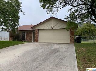 2313 Whitney Dr, Copperas Cove, TX 76522