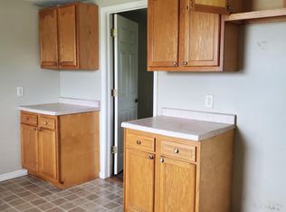 1089 S Martin Luther King Jr Dr, Decatur, IL 62521