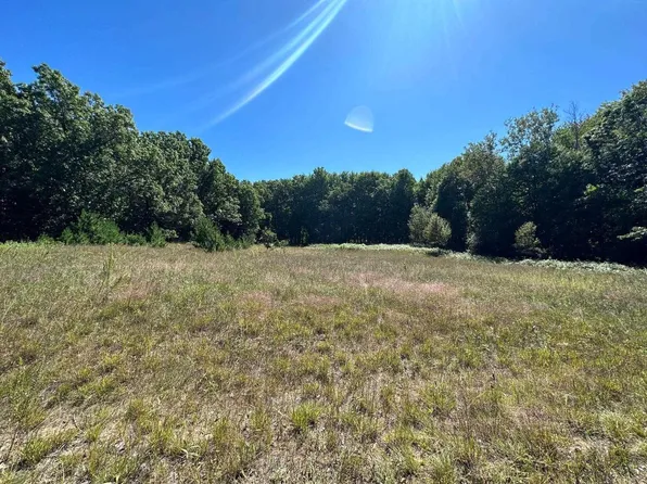 010-22-0914-15. PLEASANT DRIVE, Amherst, WI 54406