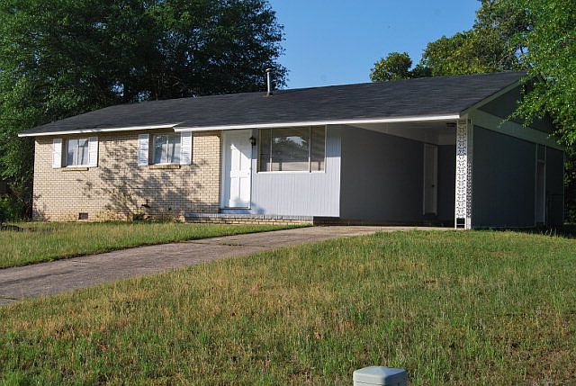 1st image of 2724 Deen Ave #2724
