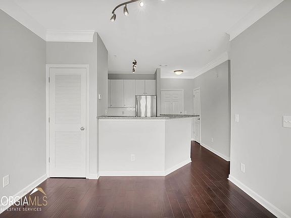 5th image of 10 Perimeter Summit Blvd NE APT 4441