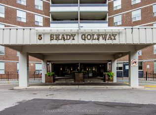 5 Shady Golfway #205, Toronto, ON M3C 3A5