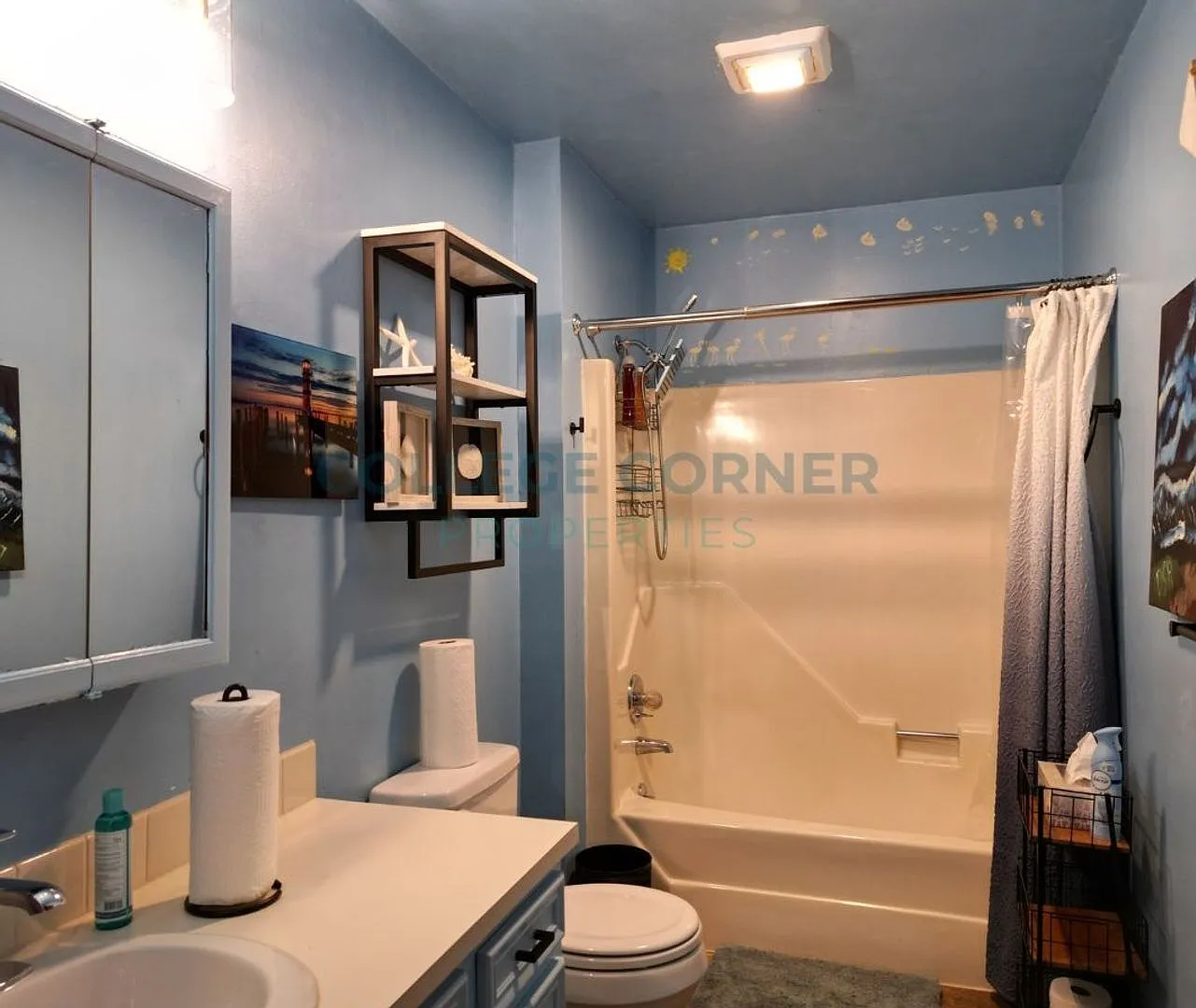 1601 Aspen Way — Photo 4