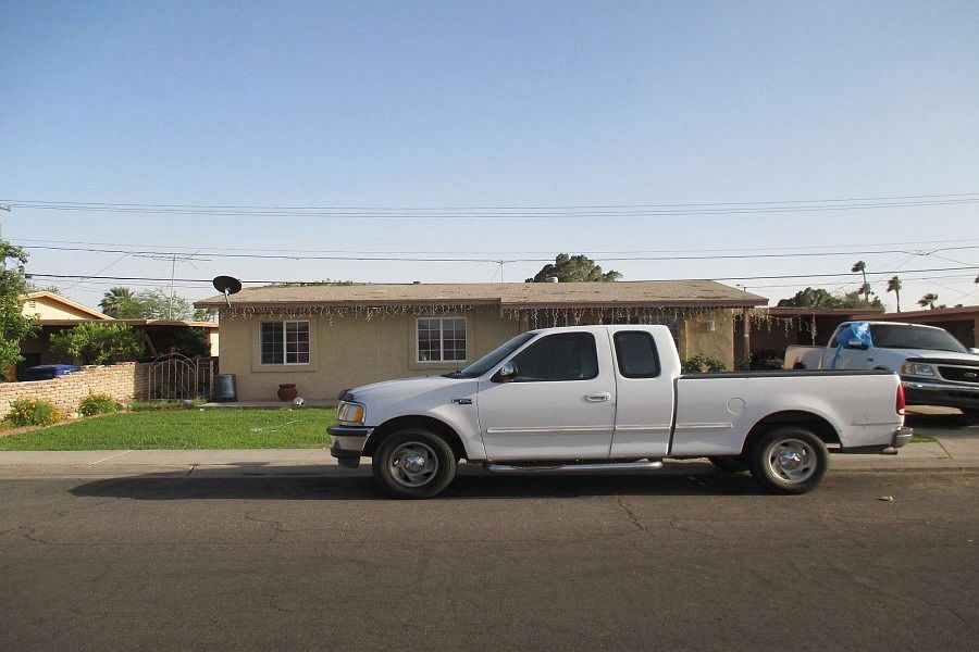 1st image of 1321 E 26th St