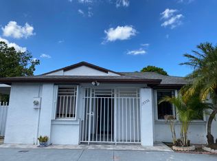 19556 SW 122nd Ct, Miami, FL 33177