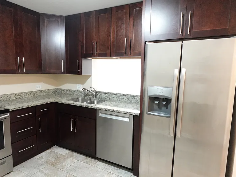 1265 N Sterling Ave #109 — Photo 10
