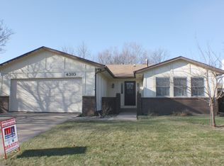 4310 Carlton Ct, Bettendorf, IA 52722