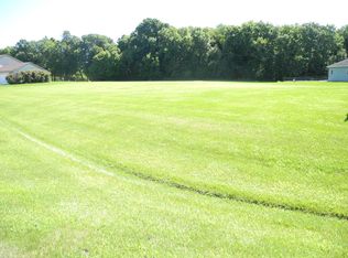 4472 E 1369th Rd, Earlville, IL 60518