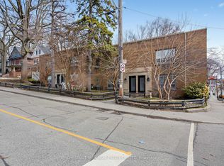 1R Kingswood Rd, Toronto, ON M4E 3P4