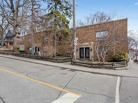 1 Kingswood Rd, Toronto, ON