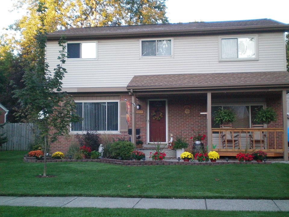 1st image of 23225 Purdue Ave