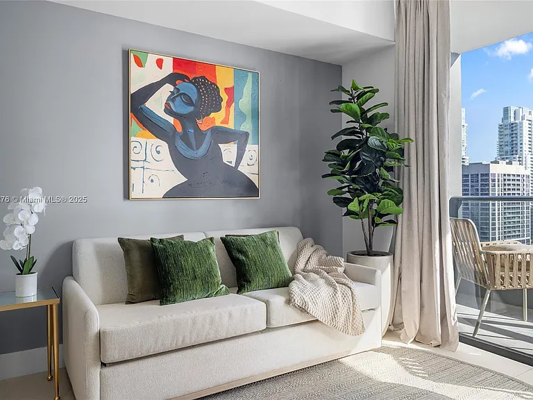 159 NE 6th St #2414 — Photo 3