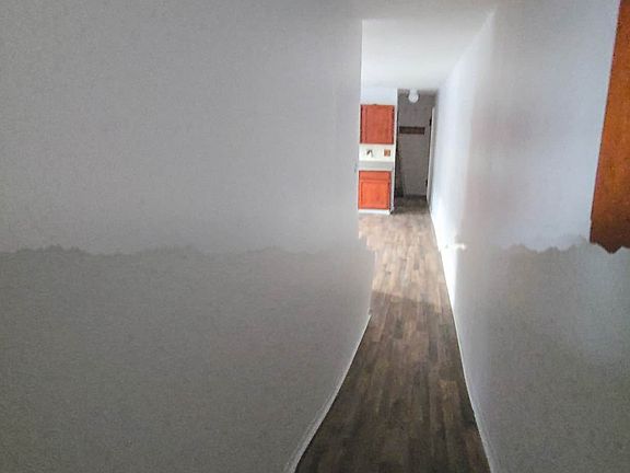 4th image of 427 15th St APT 4D