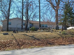 65 Bunker Rd, Harrison, AR 72601