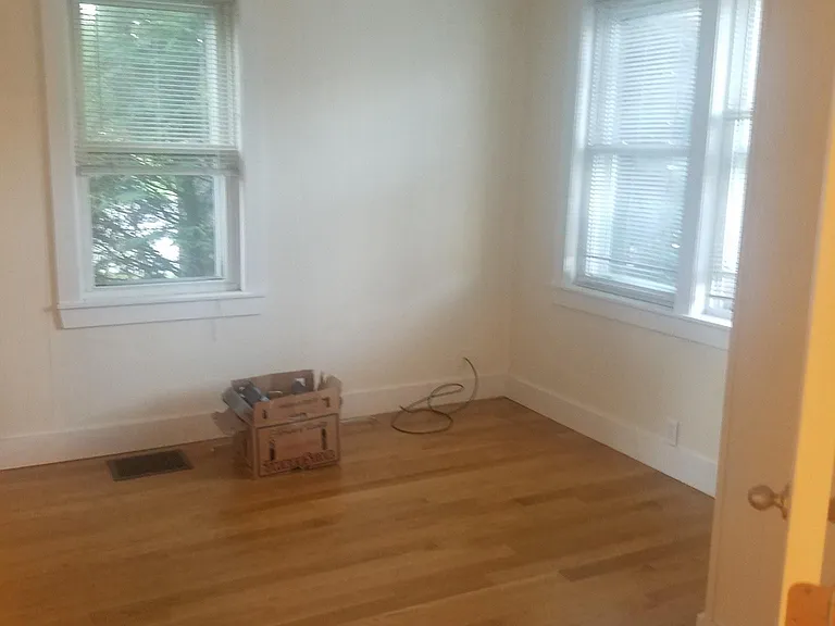 106 Exchange St — Photo 1