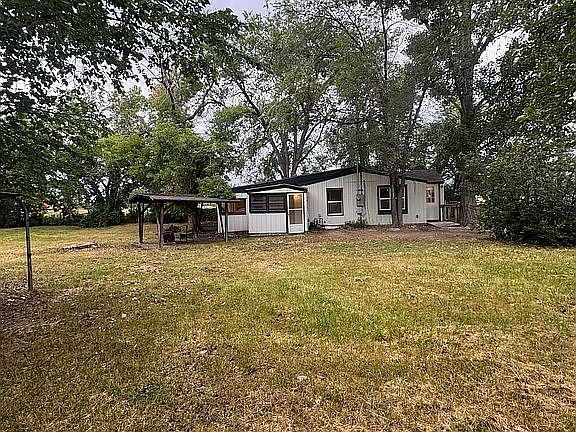 3rd image of 3420 Franklin Ln