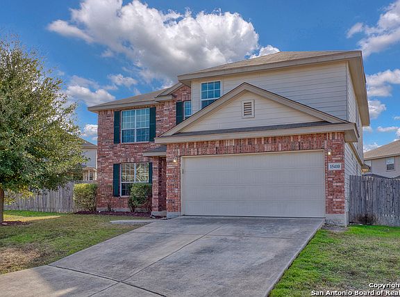 2nd image of 15410 Finch Cir
