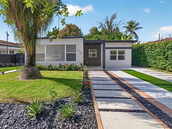 3rd image of 2180 SW 20th St