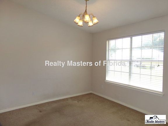 5th image of 923 Vonna Jo Cir