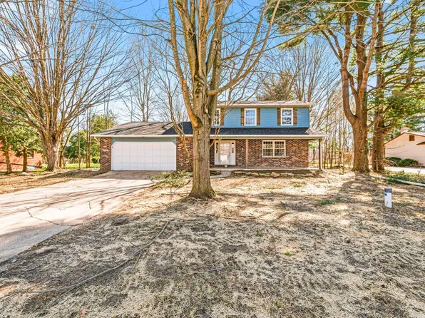 22116 Silver Springs Dr, South Bend, IN 46628