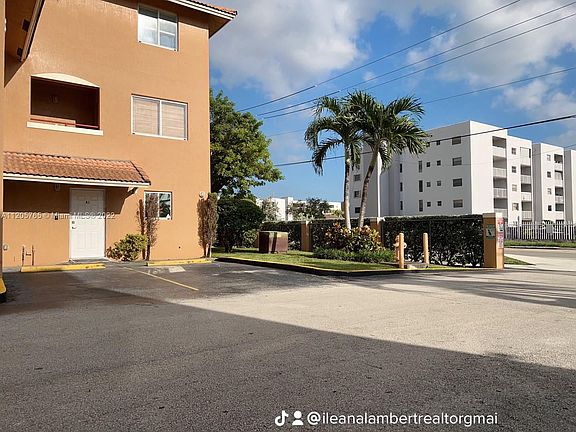 4th image of 8175 NW 8th St APT A1