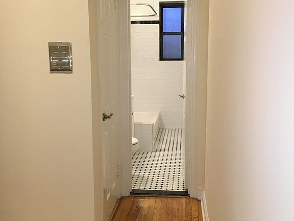 2nd image of 17290 Highland Ave APT 3P