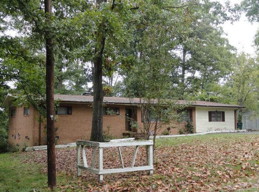 2nd image of 504 Wanda Ridge Dr