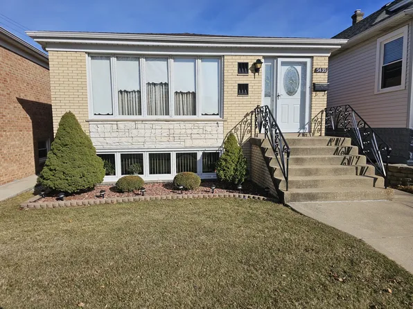 5435 N Neva Ave, Chicago, IL 60656