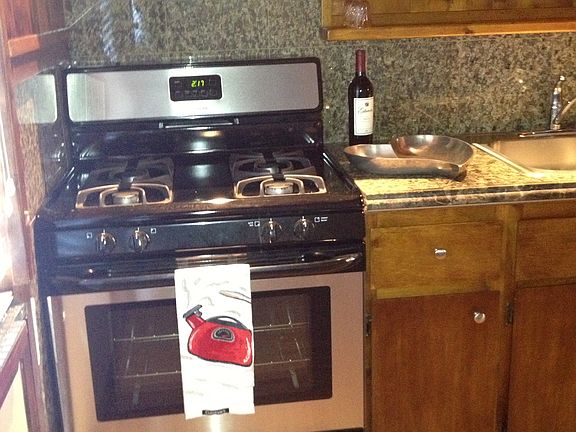 NEW GAS STOVE