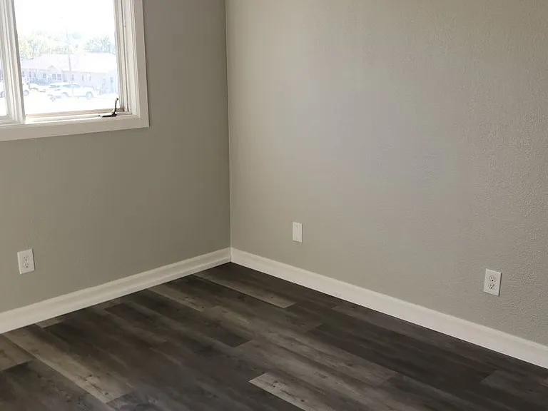1014 Kings Rd #B — Photo 5
