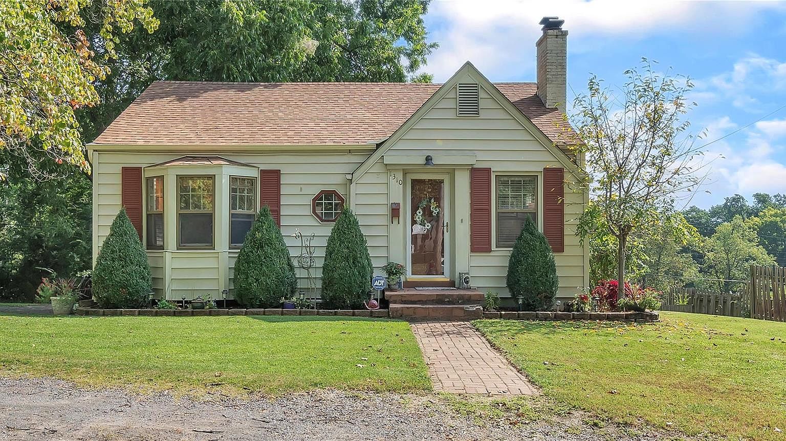 1310 Perryville Rd, Cape Girardeau, MO 63701 Zillow