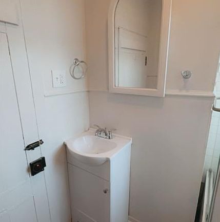 3rd image of 217 Main St #1
