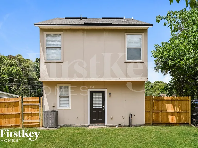 8536 Dandy Ave — Photo 14