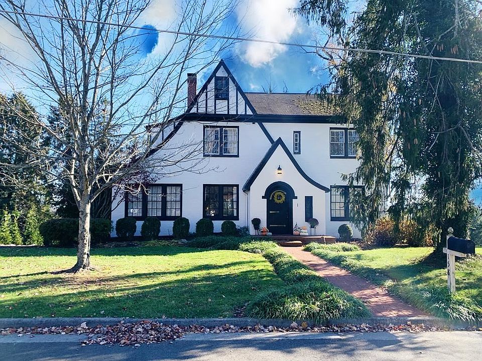 1st image of 158 Stonewall Hts