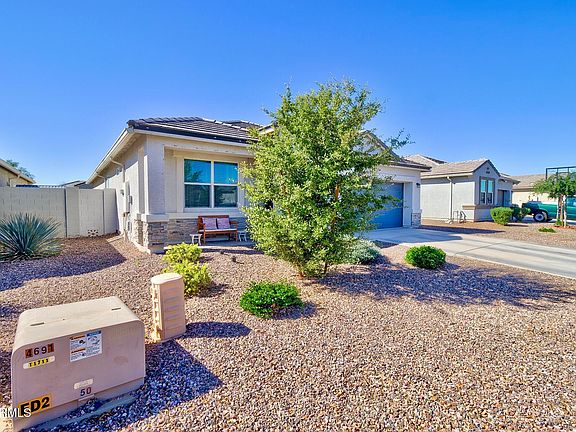 3rd image of 4637 W BASIL Avenue