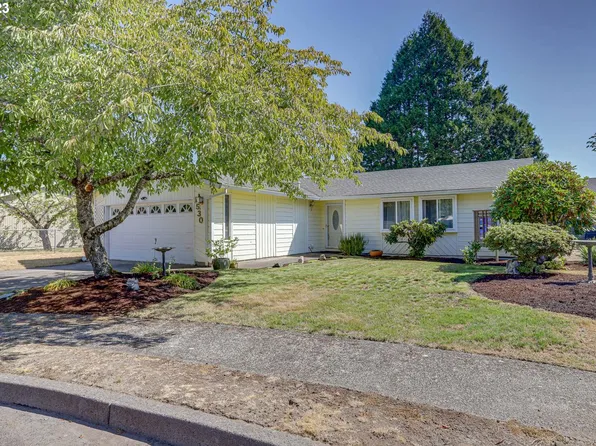 1530 NE Centurion Pl, Gresham, OR 97030