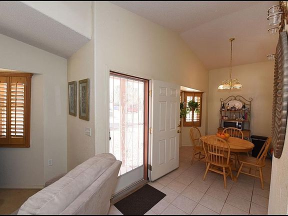 4th image of 1483 Enrique Perez Cir