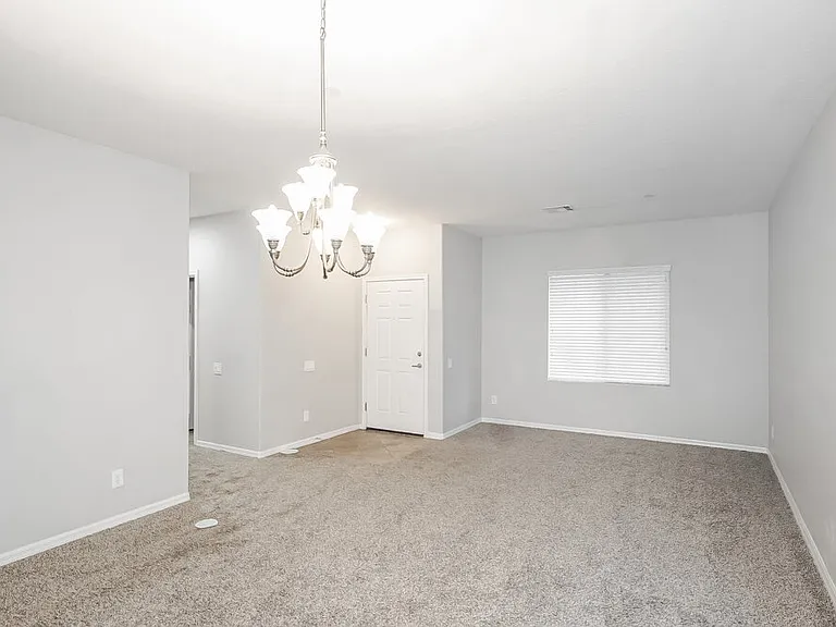 1038 Copper Palm Ct — Photo 5