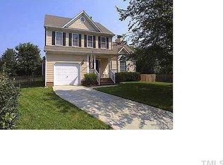 8821 Whitby Ct, Raleigh, NC 27615