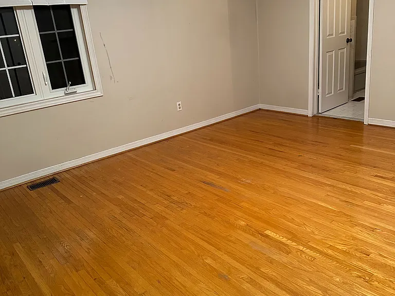 58 Park St — Photo 14