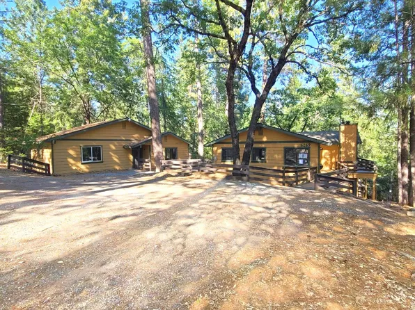 6269 Green Leaf Ln, Foresthill, CA 95631