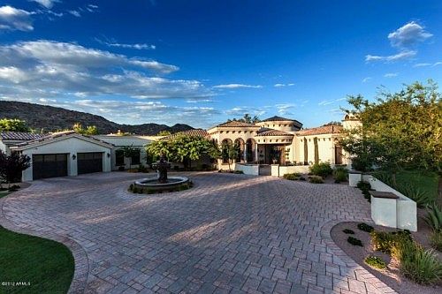 2nd image of 6621 N Lost Dutchman Dr